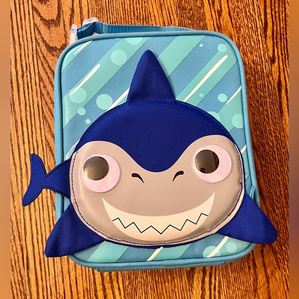 Smash 3D Shark Reusable Lunch Bag